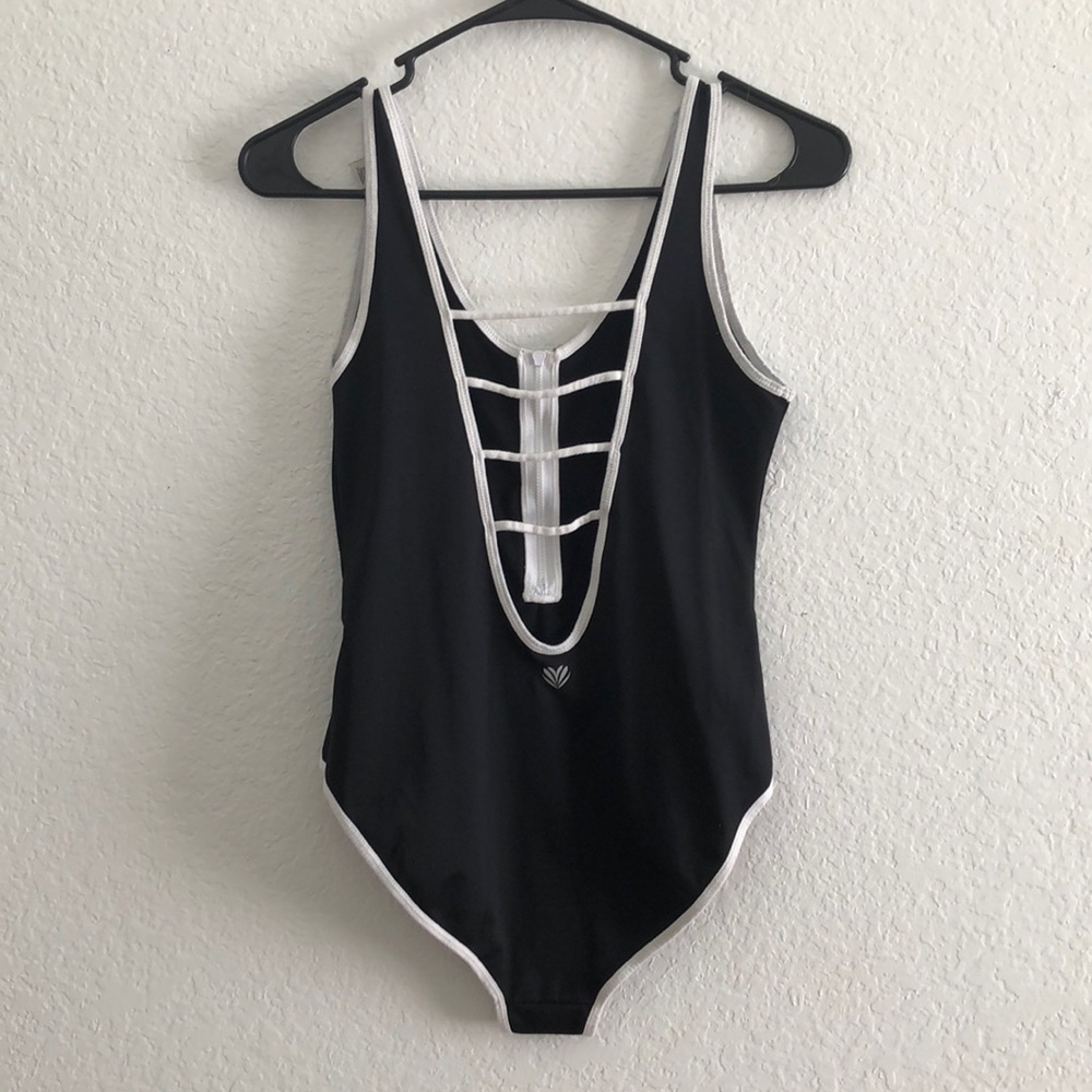 Forever 21 sport bodysuit